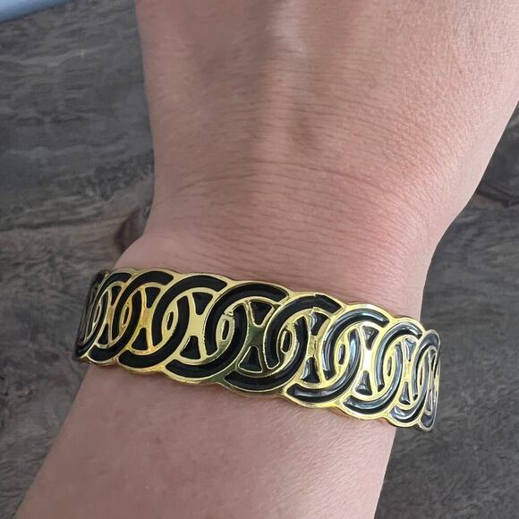 Vintage Liz Claiborne Style is More than Fashion Enamel Gold Bangle Bracelet - Picture 3 of 8